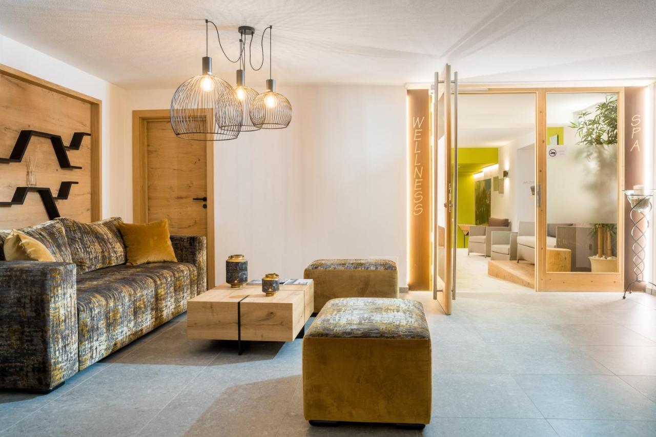 Hotel Erika Braies  Zewnętrze zdjęcie