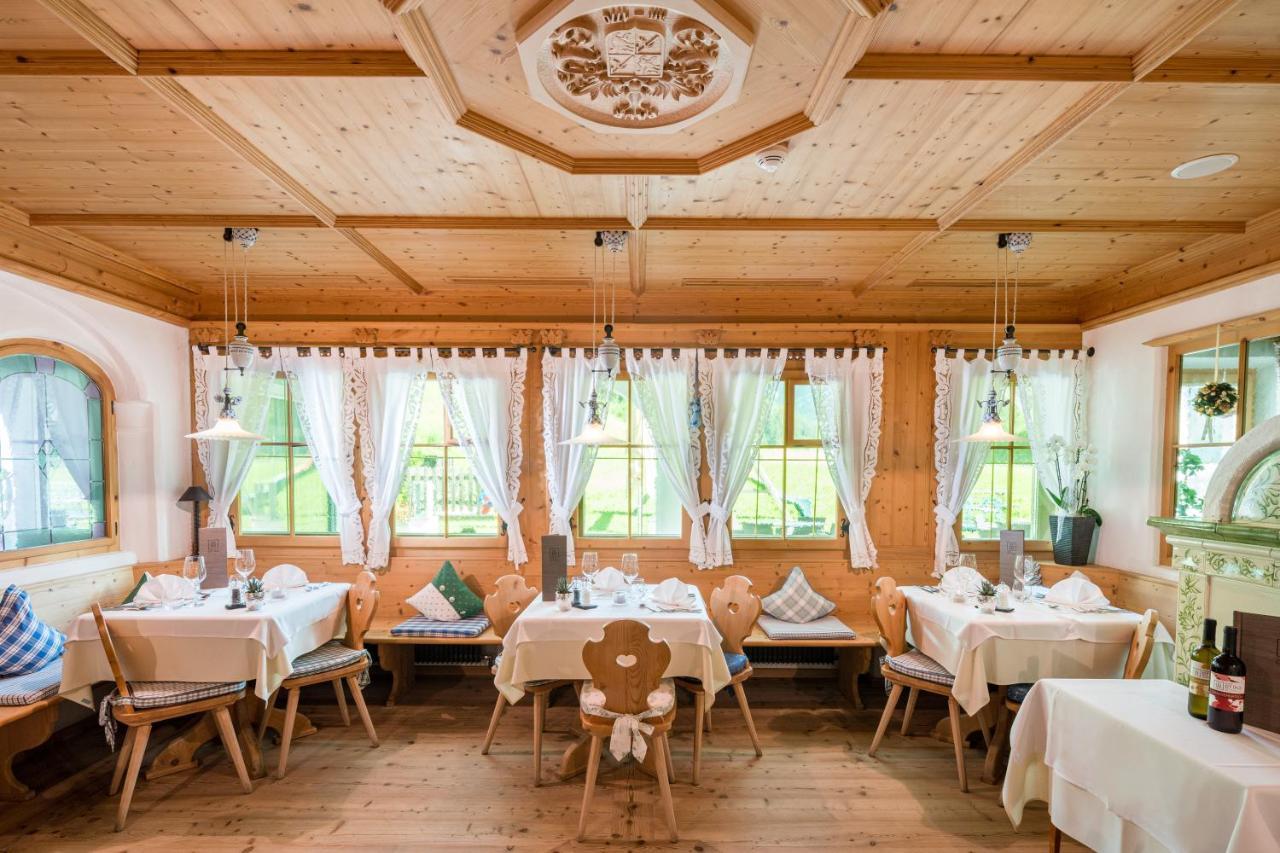 Hotel Erika Braies  Zewnętrze zdjęcie