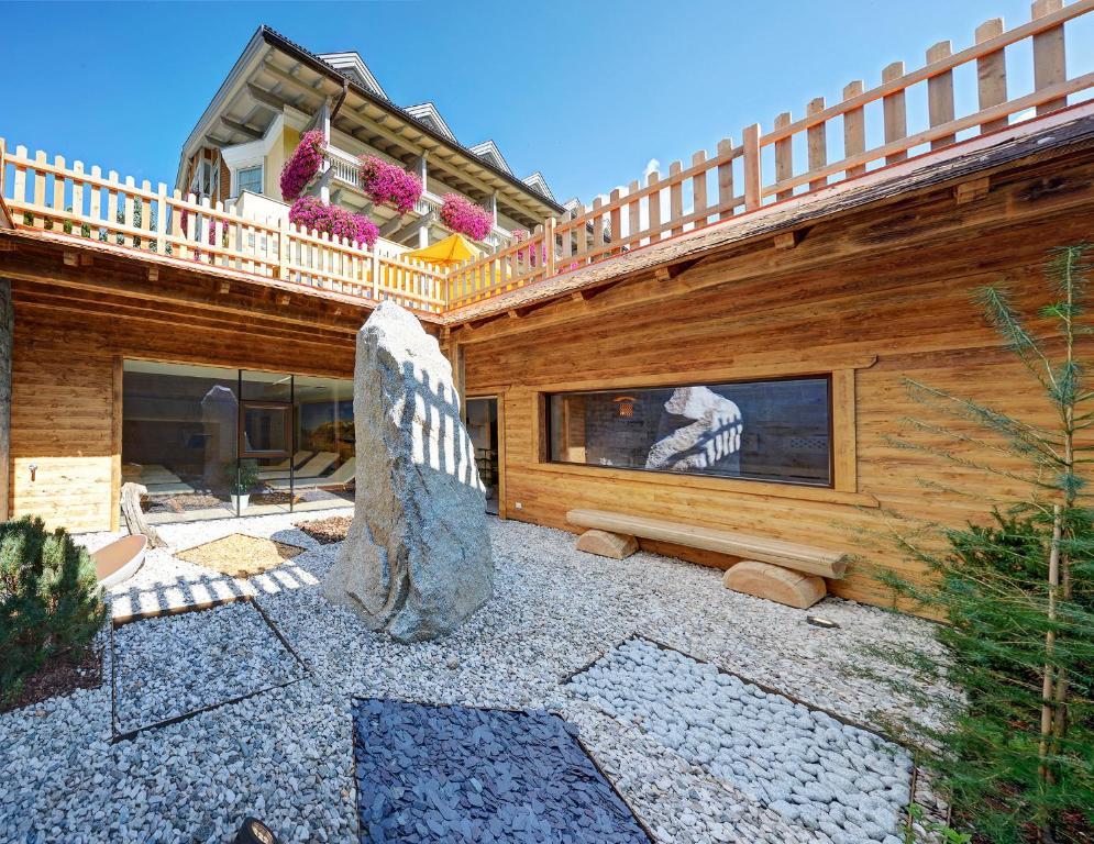 Hotel Erika Braies  Zewnętrze zdjęcie
