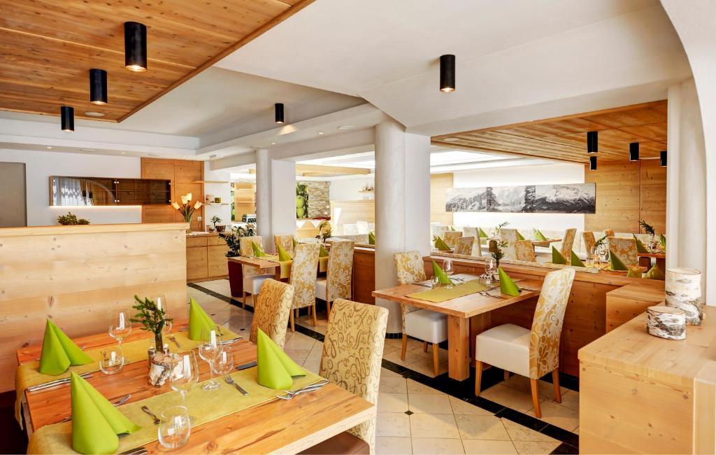 Hotel Erika Braies  Zewnętrze zdjęcie